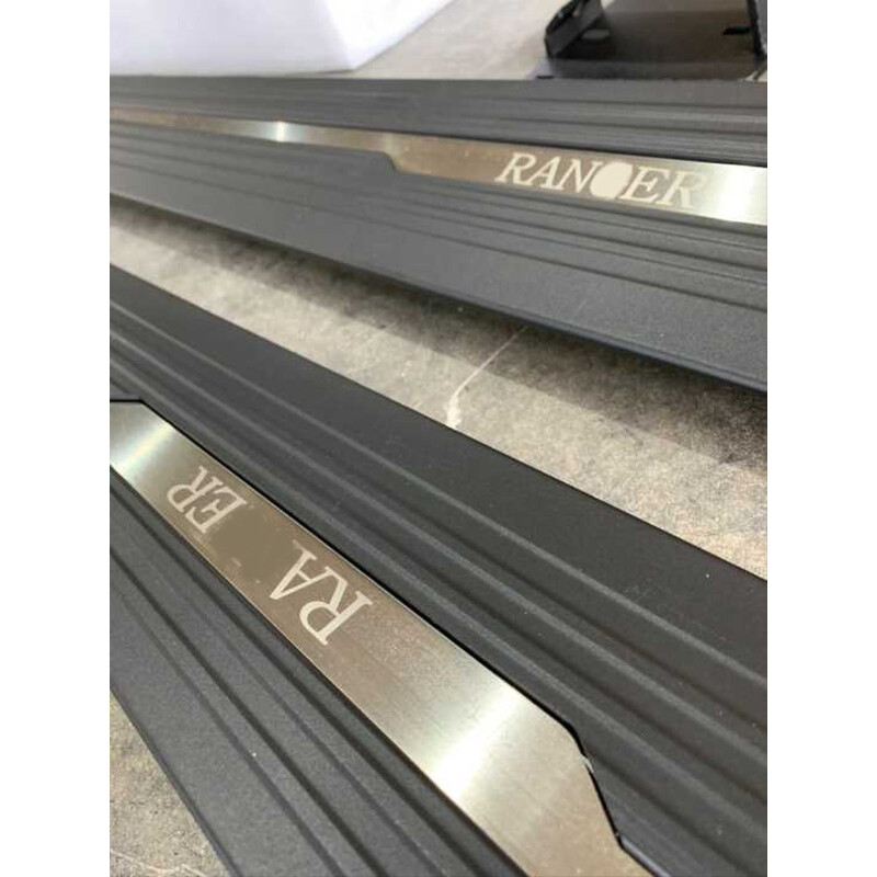 Ford Ranger İçin Uyumlu 2016-2018 T7 Elektrikli Yan Basamak