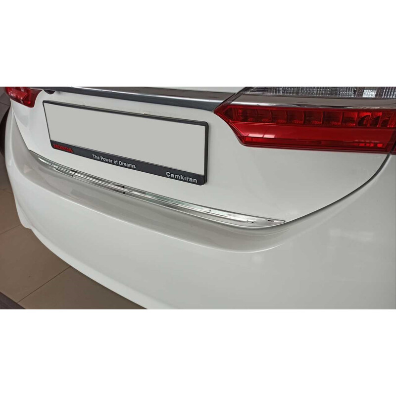 Toyota Corolla 2013-2016 Bagaj Alt Çıtası İnce