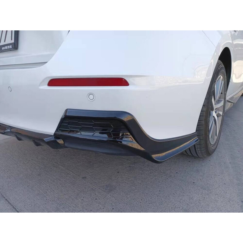 Honda Civic FE1 2022 İçin Uyumlu Arka Flap Takımı - Piano Black