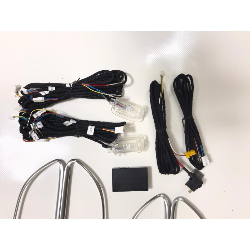 Mercedes W176 A & W117 Cla & Gla Serisi İçin 64 Renk Ambians Aydınlatma - Aplikasyon Kontrollü