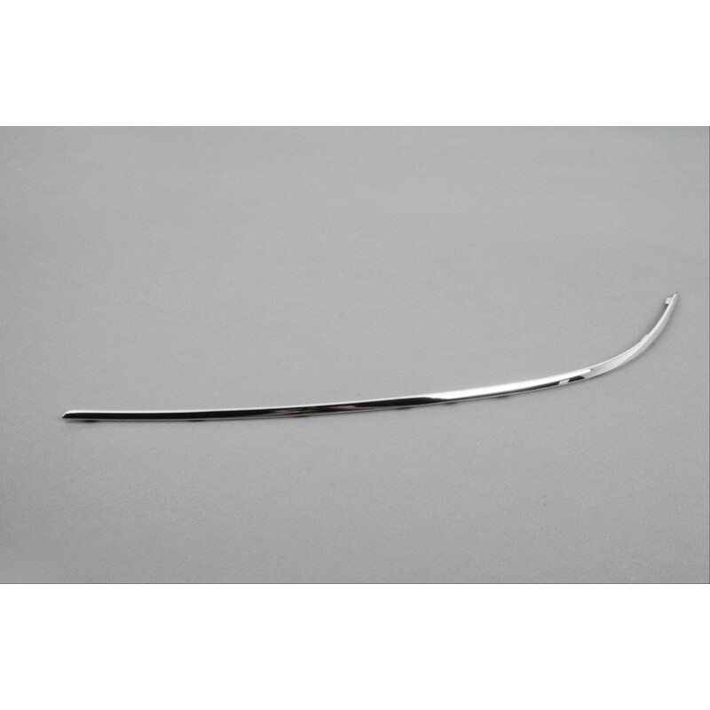 Mercedes W212 E Serisi 2009-2013 (Makyajsız Kasa) İçin Uyumlu Ön Tampon Nikelajı - Sağ