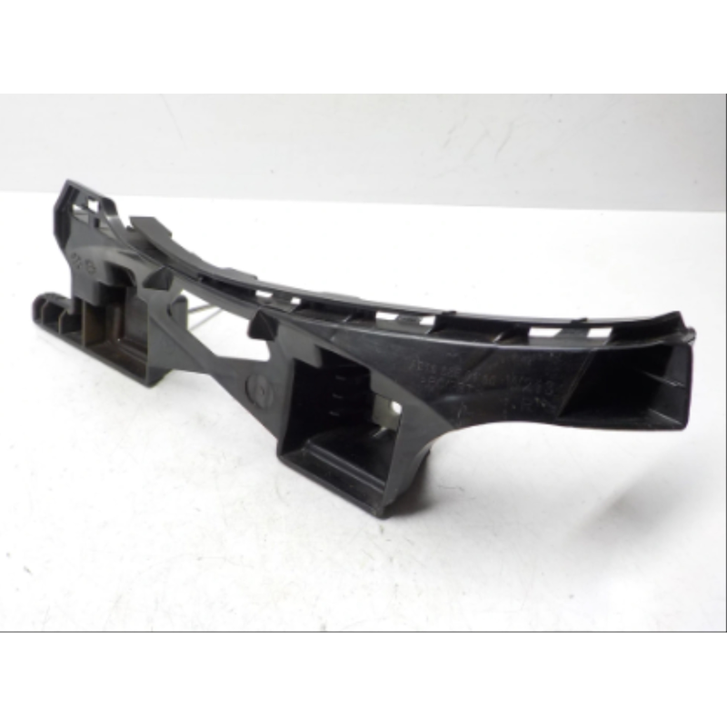 Mercedes W213 E Serisi 2016+ Amg İçin Uyumlu Arka Tampon Bağlantı Bakalıtı - Sağ